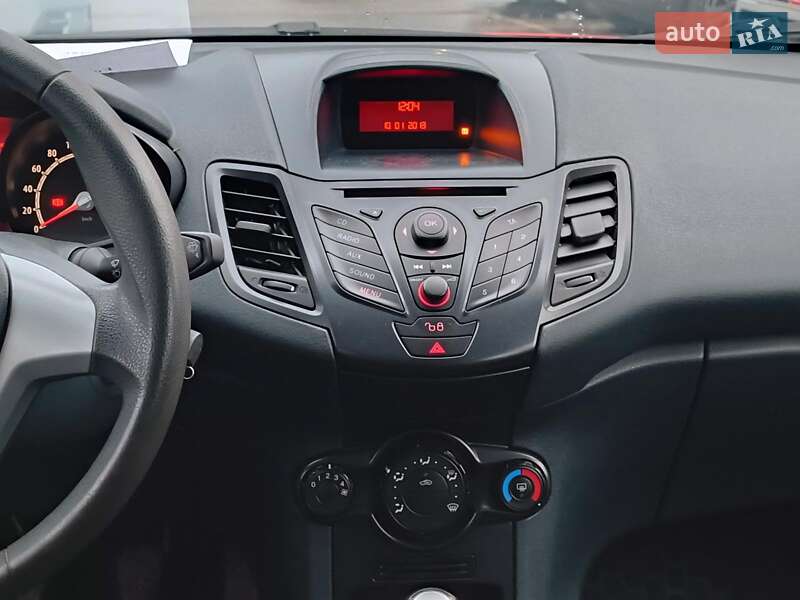 Хэтчбек Ford Fiesta 2012 в Харькове фото 26 Хэтчбек Ford Fiesta 2012 в Харькове