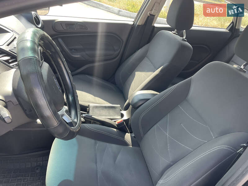 Седан Ford Fiesta 2018 в Каменском фото 14 Седан Ford Fiesta 2018 в Каменском