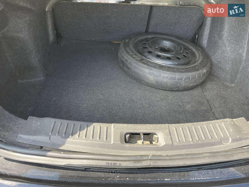 Седан Ford Fiesta 2018 в Каменском фото 16 Седан Ford Fiesta 2018 в Каменском