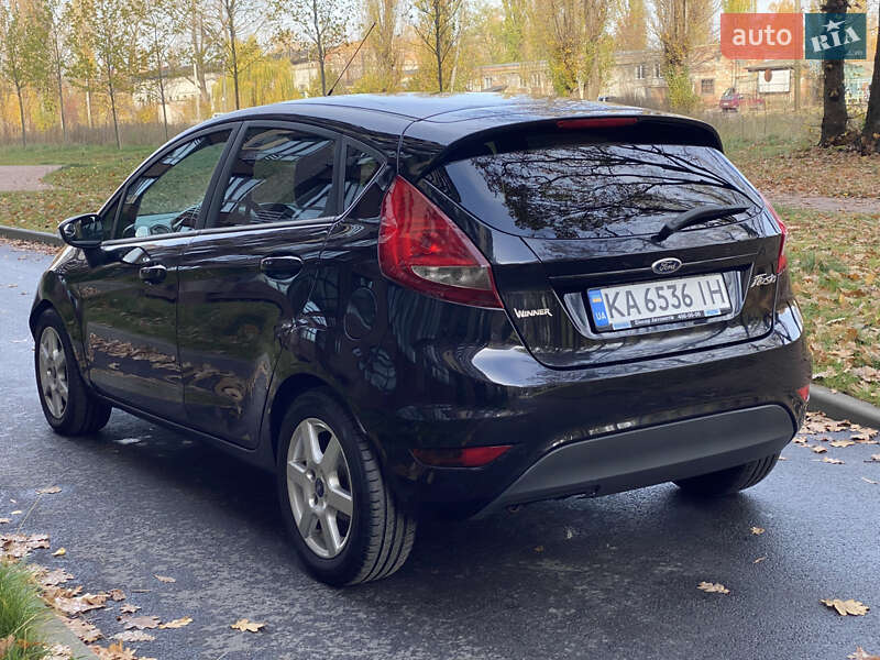 Хэтчбек Ford Fiesta 2011 в Чернигове фото 9 Хэтчбек Ford Fiesta 2011 в Чернигове