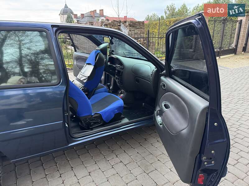 Хетчбек Ford Fiesta 2001 в Львові