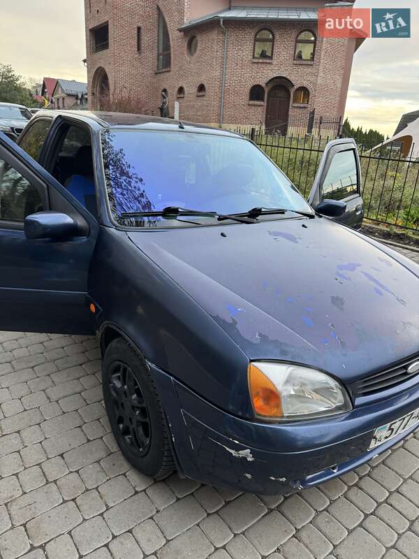 Хетчбек Ford Fiesta 2001 в Львові