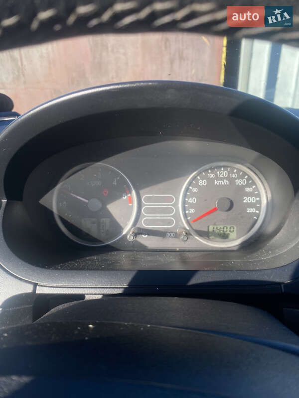 Хетчбек Ford Fiesta 2005 в Дрогобичі фото 5 Хетчбек Ford Fiesta 2005 в Дрогобичі