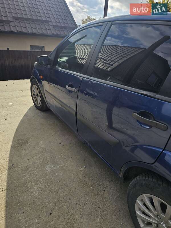 Хэтчбек Ford Fiesta 2008 в Запорожье