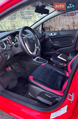 Седан Ford Fiesta 2015 в Житомирі