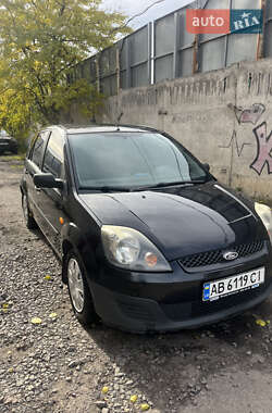 Хэтчбек Ford Fiesta 2008 в Виннице