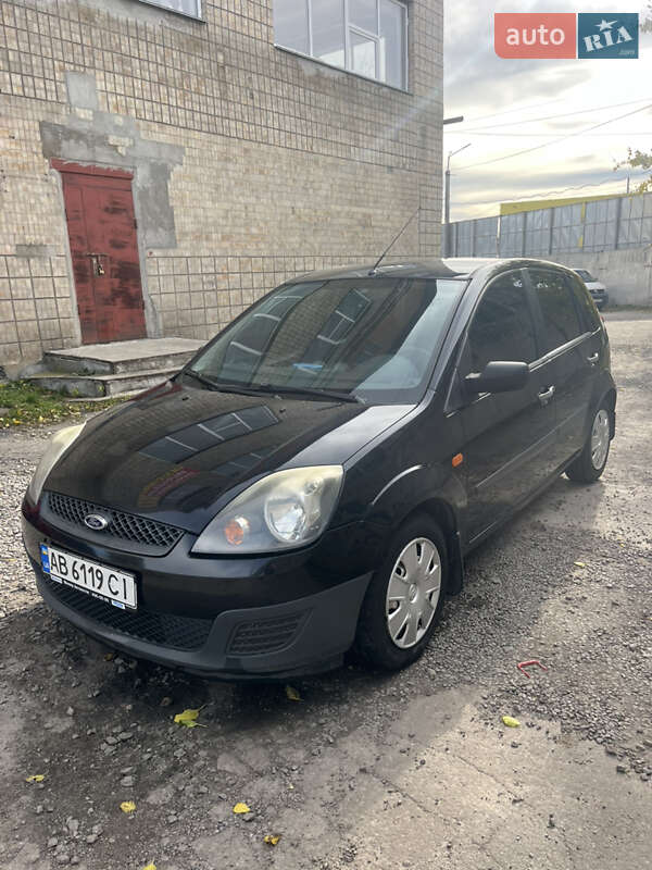 Хэтчбек Ford Fiesta 2008 в Виннице фото 2 Хэтчбек Ford Fiesta 2008 в Виннице