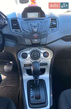 Седан Ford Fiesta 2018 в Івано-Франківську