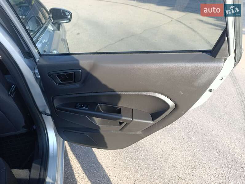 Хэтчбек Ford Fiesta 2018 в Ровно