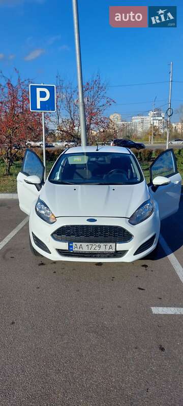 Хетчбек Ford Fiesta 2017 в Броварах