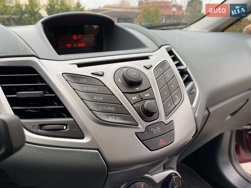 Хэтчбек Ford Fiesta 2011 в Одессе фото 61 Хэтчбек Ford Fiesta 2011 в Одессе