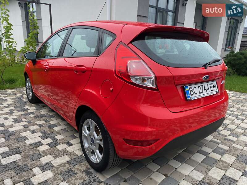 Хэтчбек Ford Fiesta 2015 в Киеве фото 8 Хэтчбек Ford Fiesta 2015 в Киеве