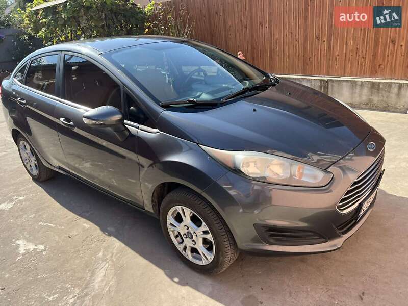Седан Ford Fiesta 2015 в Прилуках фото 6 Седан Ford Fiesta 2015 в Прилуках