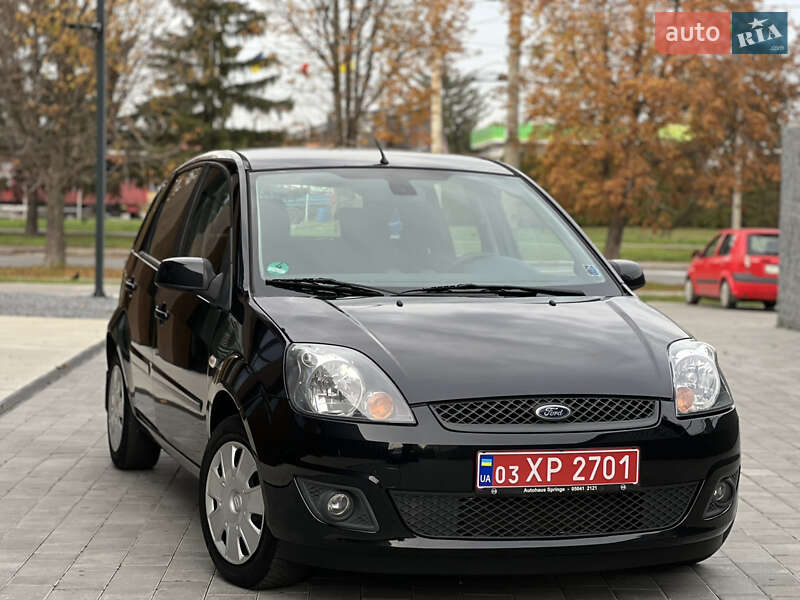 Хетчбек Ford Fiesta 2008 в Луцьку фото 3 Хетчбек Ford Fiesta 2008 в Луцьку