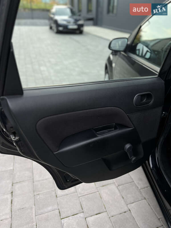 Хетчбек Ford Fiesta 2008 в Луцьку фото 49 Хетчбек Ford Fiesta 2008 в Луцьку