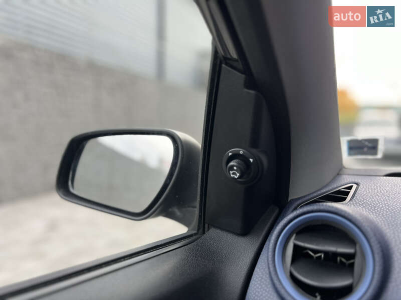 Хетчбек Ford Fiesta 2008 в Луцьку фото 64 Хетчбек Ford Fiesta 2008 в Луцьку