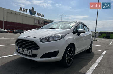 Седан Ford Fiesta 2018 в Киеве