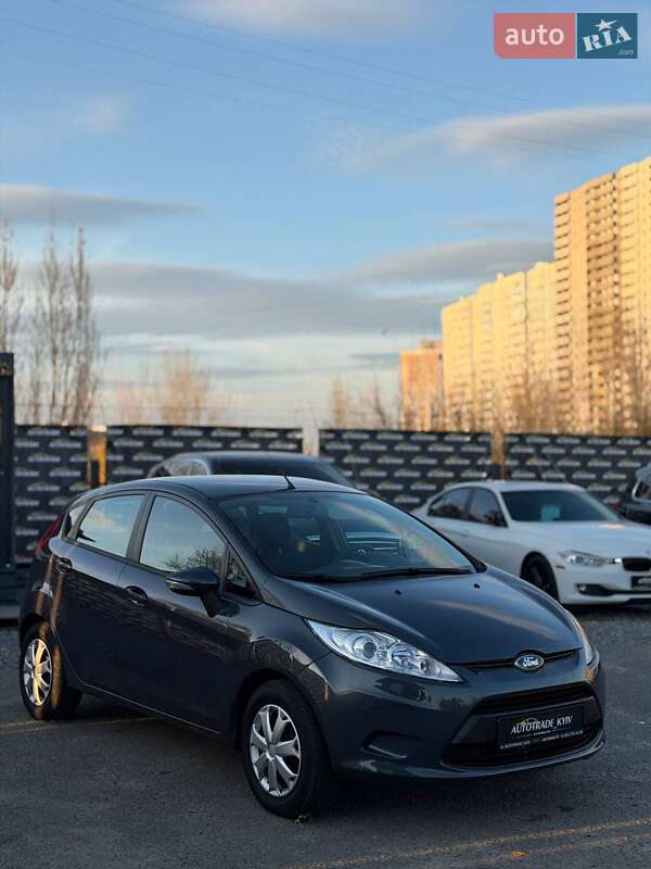 Хетчбек Ford Fiesta 2011 в Києві фото 5 Хетчбек Ford Fiesta 2011 в Києві
