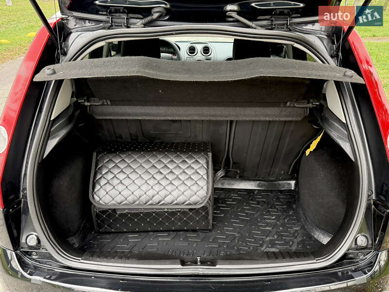 Хэтчбек Ford Fiesta 2008 в Киеве фото 23 Хэтчбек Ford Fiesta 2008 в Киеве