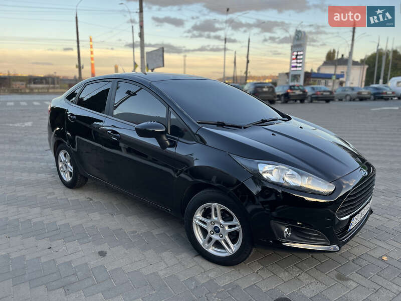 Седан Ford Fiesta 2019 в Черновцах фото 13 Седан Ford Fiesta 2019 в Черновцах