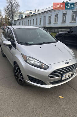 Седан Ford Fiesta 2018 в Киеве