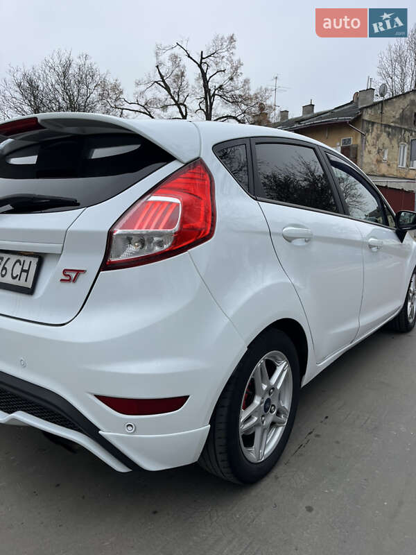 Хетчбек Ford Fiesta 2014 в Львові фото 7 Хетчбек Ford Fiesta 2014 в Львові