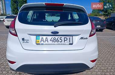 Хэтчбек Ford Fiesta 2013 в Киеве