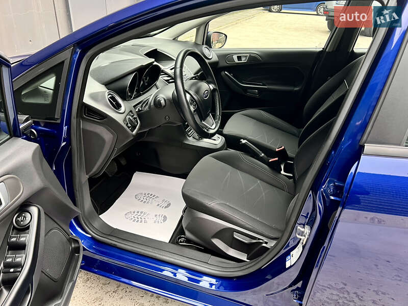Хэтчбек Ford Fiesta 2016 в Киеве фото 13 Хэтчбек Ford Fiesta 2016 в Киеве