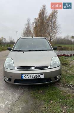 Хетчбек Ford Fiesta 2002 в Брусилові