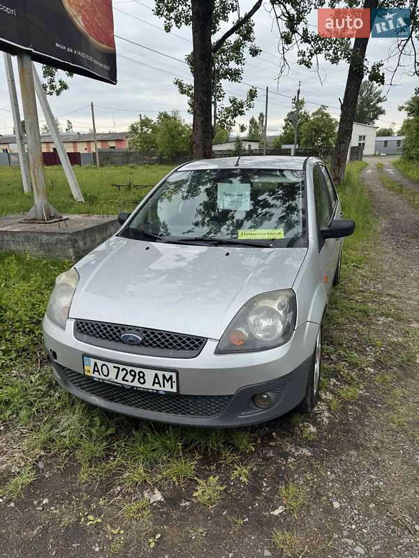 Хэтчбек Ford Fiesta 2008 в Иршаве фото 8 Хэтчбек Ford Fiesta 2008 в Иршаве