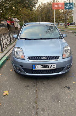 Хэтчбек Ford Fiesta 2006 в Одессе