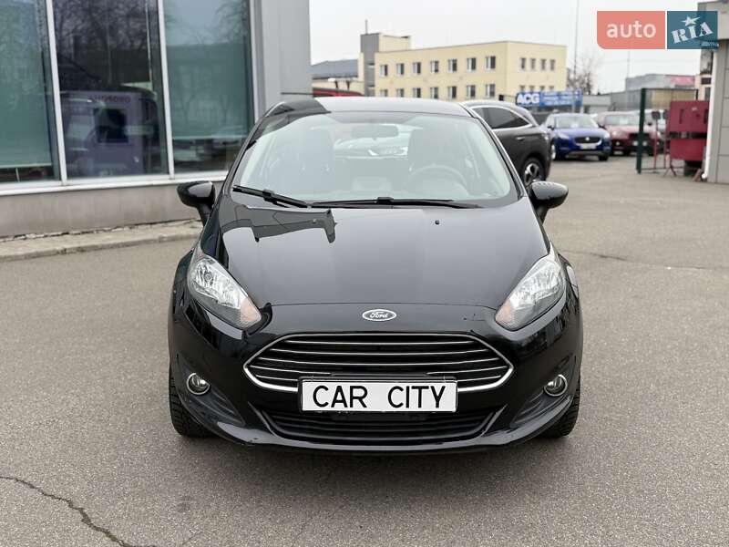 Хэтчбек Ford Fiesta 2018 в Киеве