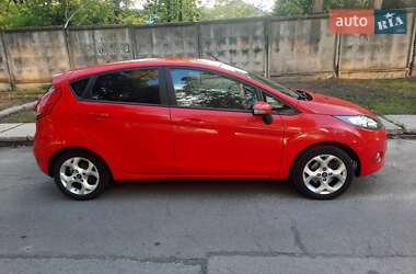 Хэтчбек Ford Fiesta 2011 в Киеве