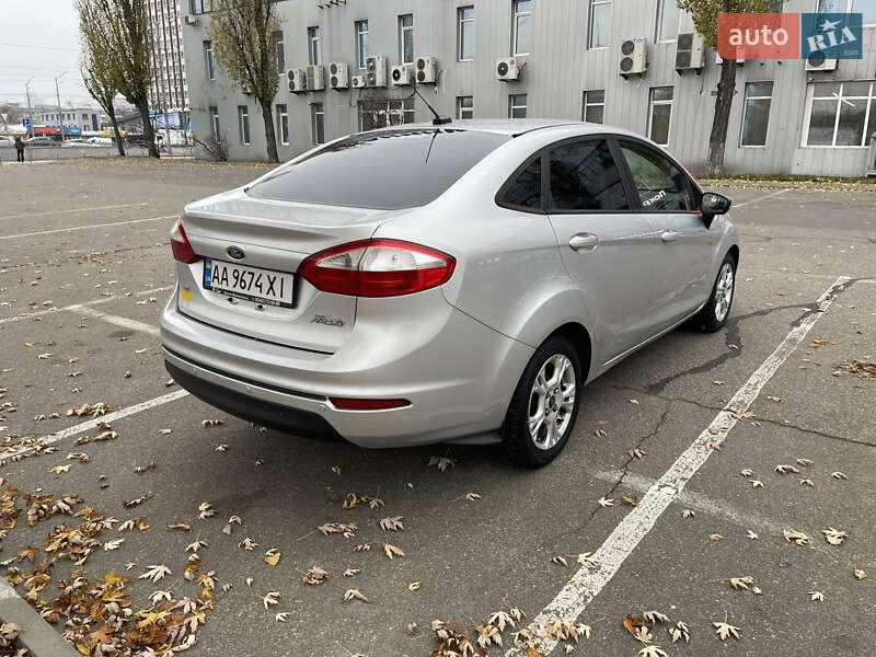 Седан Ford Fiesta 2015 в Києві фото 7 Седан Ford Fiesta 2015 в Києві