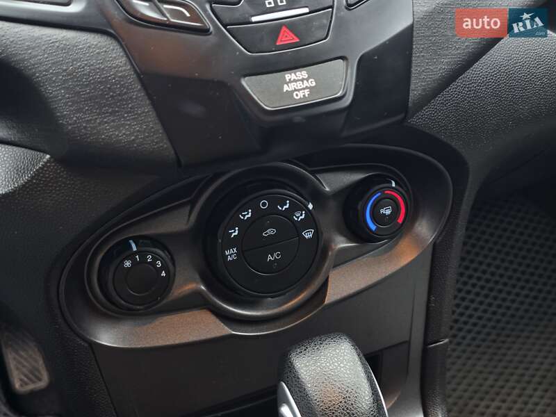 Седан Ford Fiesta 2016 в Тернополі фото 35 Седан Ford Fiesta 2016 в Тернополі