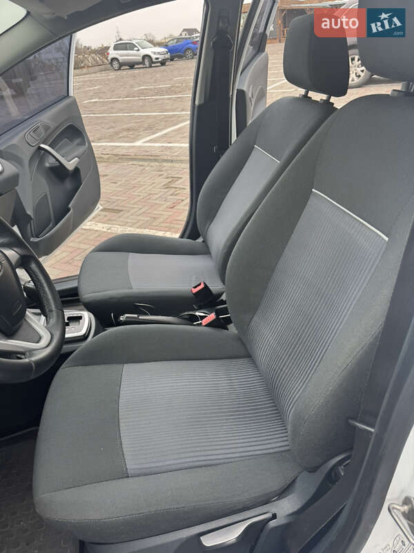 Хэтчбек Ford Fiesta 2012 в Харькове