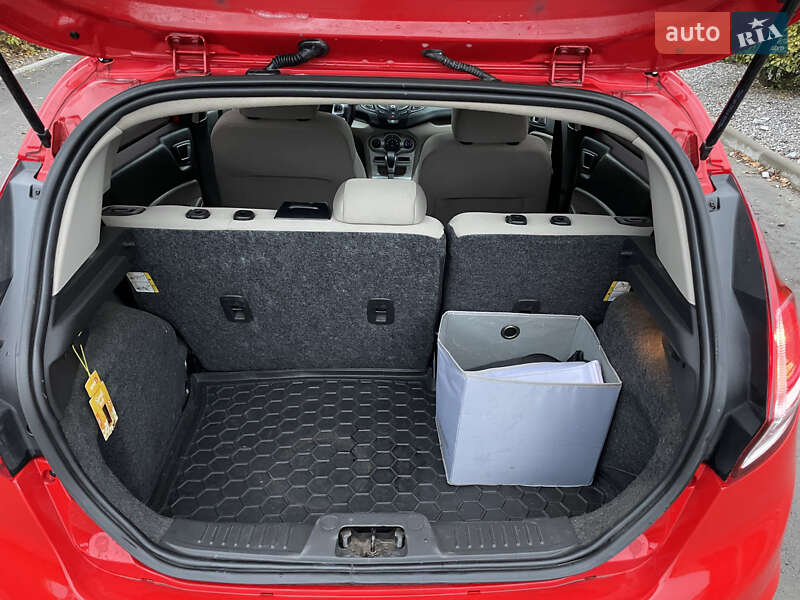 Хетчбек Ford Fiesta 2015 в Білій Церкві фото 16 Хетчбек Ford Fiesta 2015 в Білій Церкві