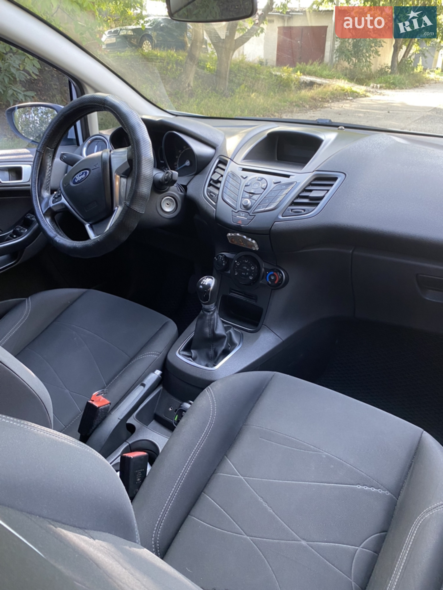 2015 Ford Fiesta - мініатюра 2