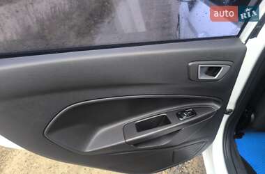 Хэтчбек Ford Fiesta 2013 в Полтаве
