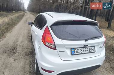 Хэтчбек Ford Fiesta 2013 в Полтаве