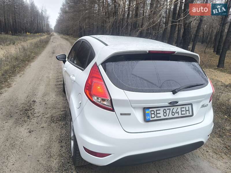 Хетчбек Ford Fiesta 2013 в Полтаві