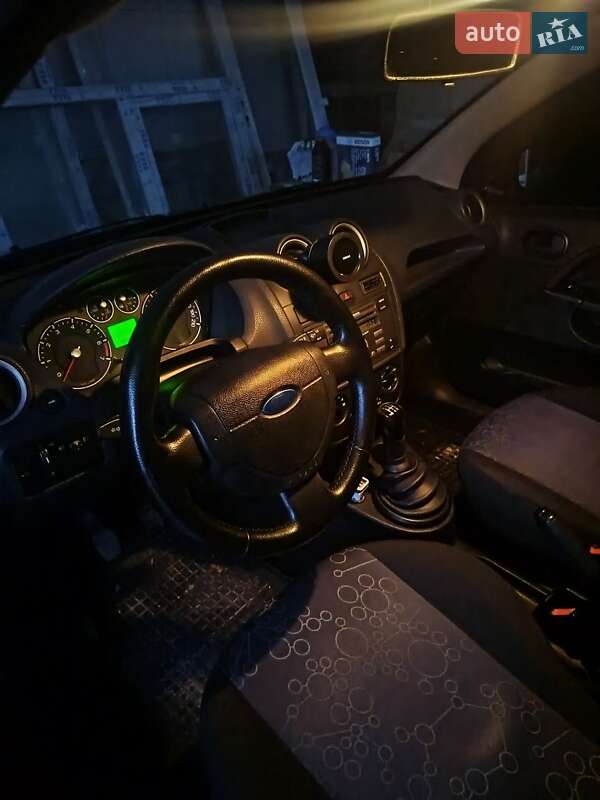 Хэтчбек Ford Fiesta 2007 в Харькове фото 6 Хэтчбек Ford Fiesta 2007 в Харькове