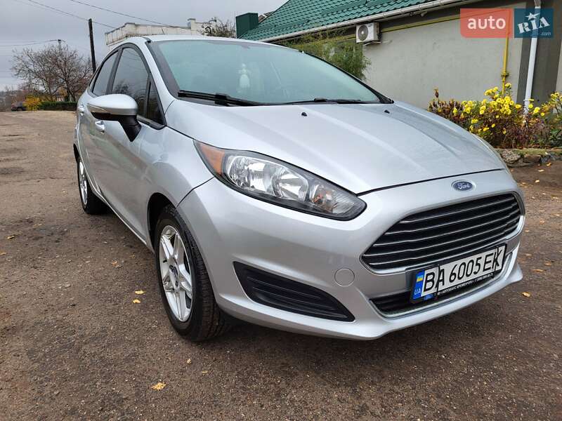 Седан Ford Fiesta 2015 в Кропивницькому фото 10 Седан Ford Fiesta 2015 в Кропивницькому
