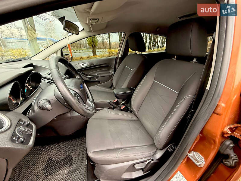 Хэтчбек Ford Fiesta 2013 в Харькове фото 32 Хэтчбек Ford Fiesta 2013 в Харькове