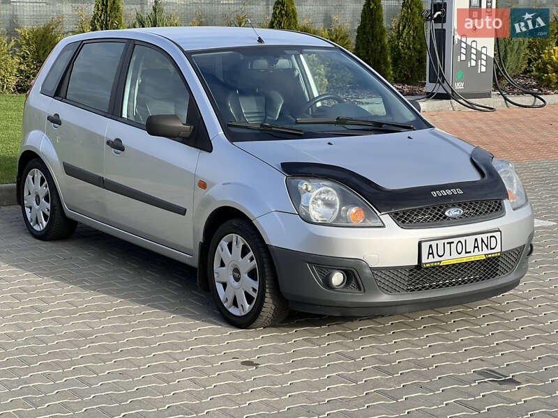 Хэтчбек Ford Fiesta 2006 в Виннице