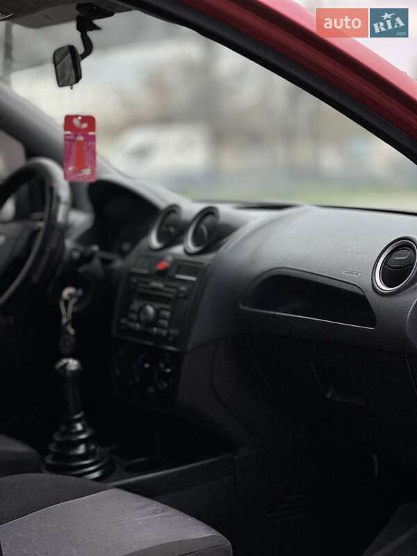 Хэтчбек Ford Fiesta 2007 в Одессе фото 9 Хэтчбек Ford Fiesta 2007 в Одессе