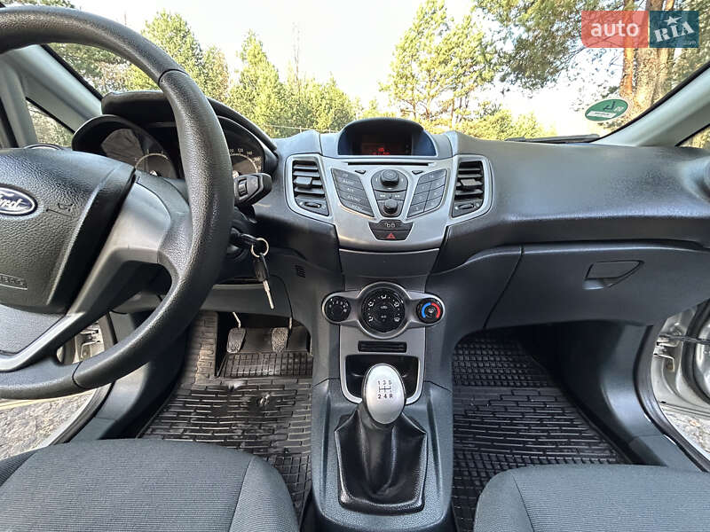 Хетчбек Ford Fiesta 2009 в Бучі фото 34 Хетчбек Ford Fiesta 2009 в Бучі