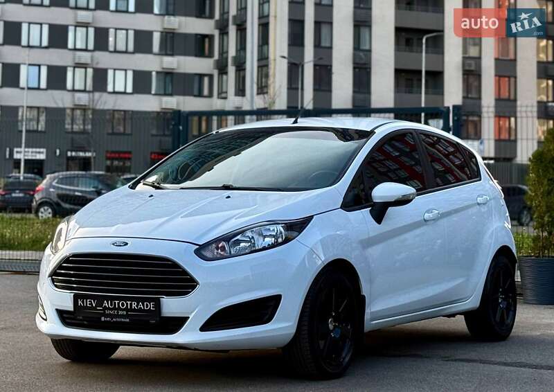 Хетчбек Ford Fiesta 2013 в Києві