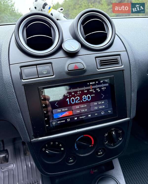 Хэтчбек Ford Fiesta 2008 в Ахтырке