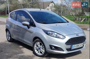 Хэтчбек Ford Fiesta 2015 в Харькове